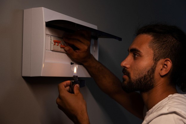 Cómo proceder ante una avería o corte de luz